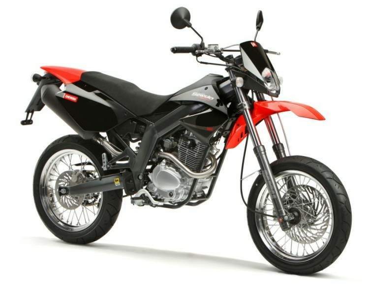 Derbi Senda SM 125 4T Baja